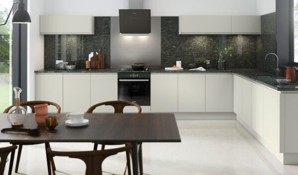 Matt fir green kitchen featuring handleless doors