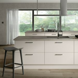 High gloss cashmere kitchen with slab kitchen doors