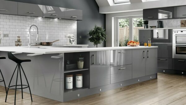 High gloss dust grey kitchen with slab kitchen doors