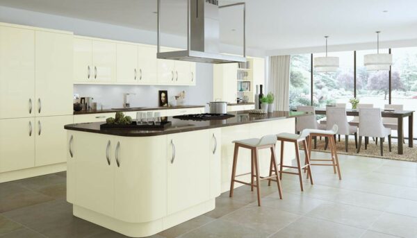 High gloss Ivory kitchen with slab kitchen doors